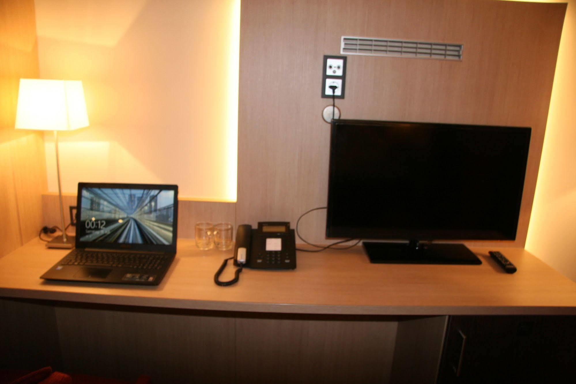 Hotel Fortune Cologne Luaran gambar